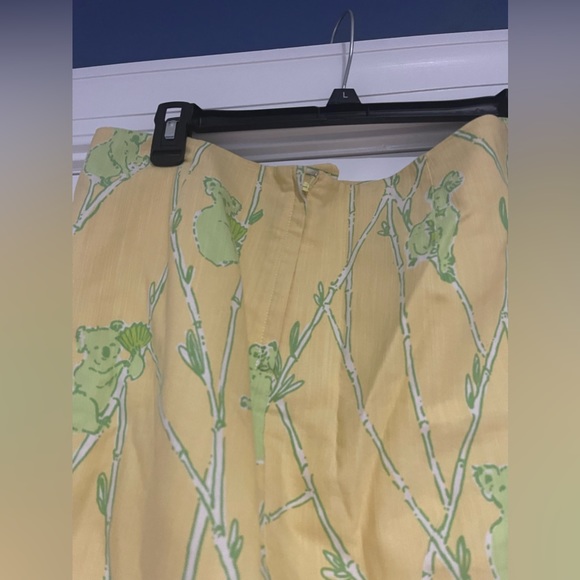 Koala Yellow Lilly Pulitzer Skirt with Pockets - Picture 4 of 4